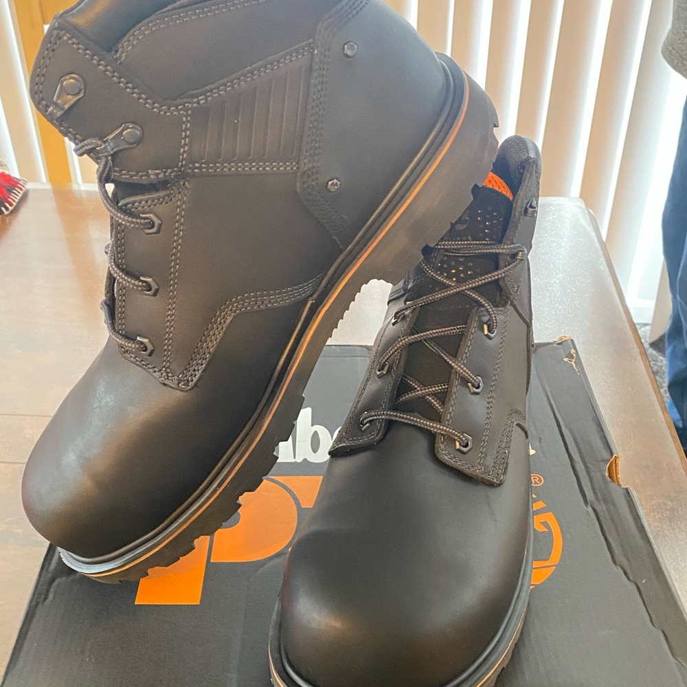 NIB Timberland Pro / 6" Composite Safety Toe boot. Size 13